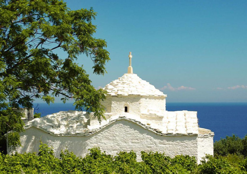 Dozens are the chapels and churches that adorn the island of Samos...